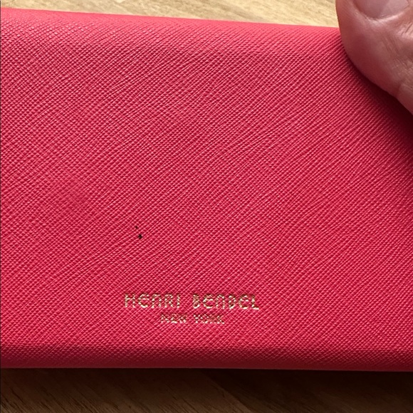 HENRI BENDEL ⭐️ saffiano leather foldable sunglasses  case - Picture 8 of 10